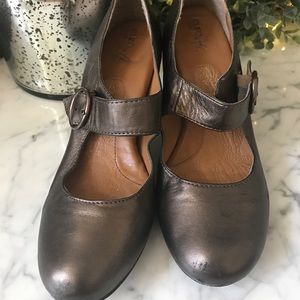 EuroSoft by Sofft Mary Jane Pumps 9.5 🌻